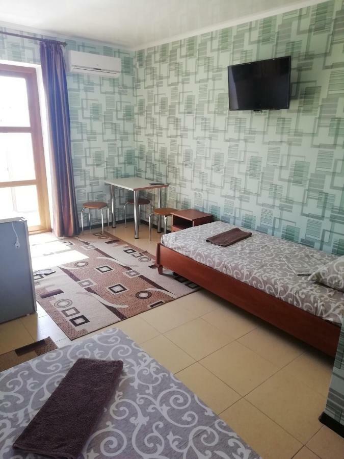 Solnechnaia Dacha Aparthotel Zatoka Quarto foto