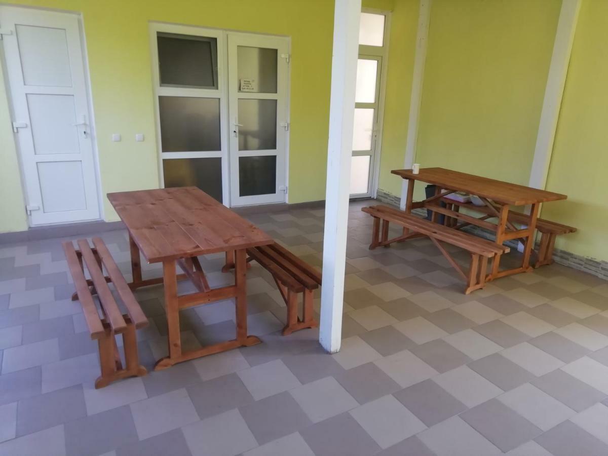 Solnechnaia Dacha Aparthotel Zatoka Exterior foto